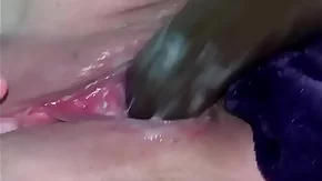 Amateur wife squirts uncontrollably while getting fucked by bbc dildo